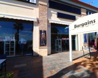 Herverkoop - Commercial (Leasehold) - Algorfa - La Finca Golf Resort