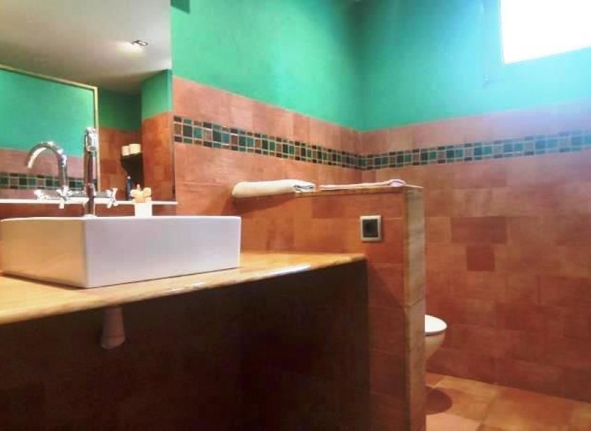 Herverkoop - Country House - Albaida