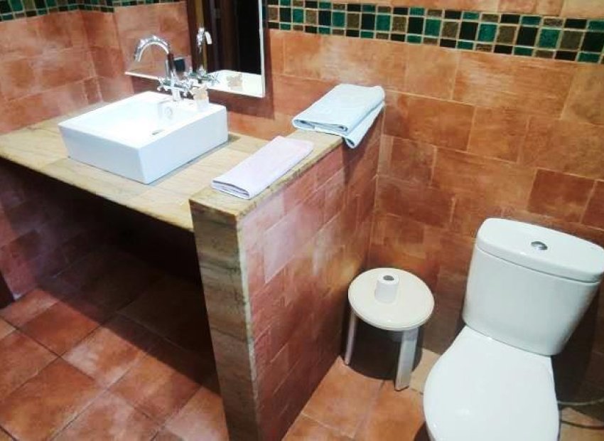 Herverkoop - Country House - Albaida