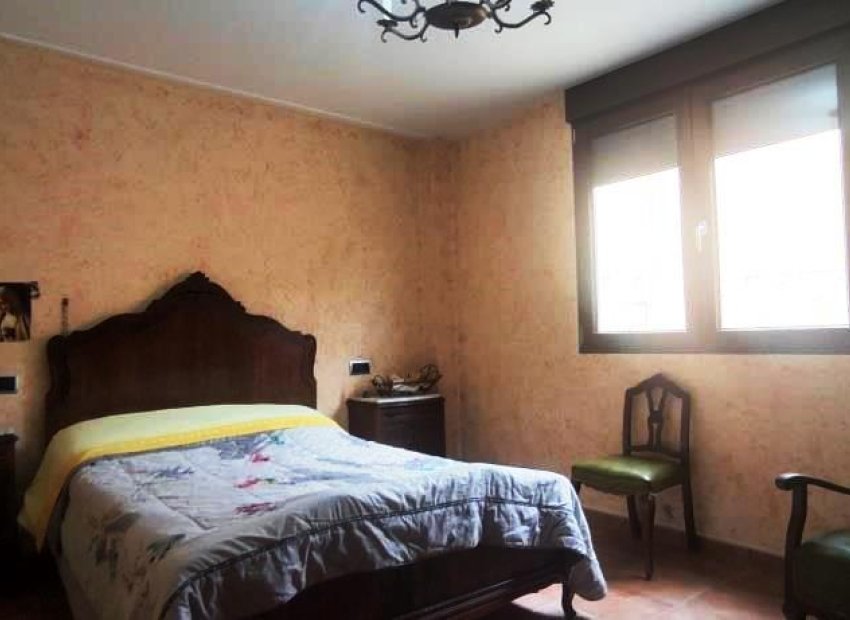 Herverkoop - Country House - Albaida