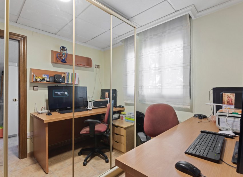 Herverkoop - Country House - Beniel - Carretera de Beniel