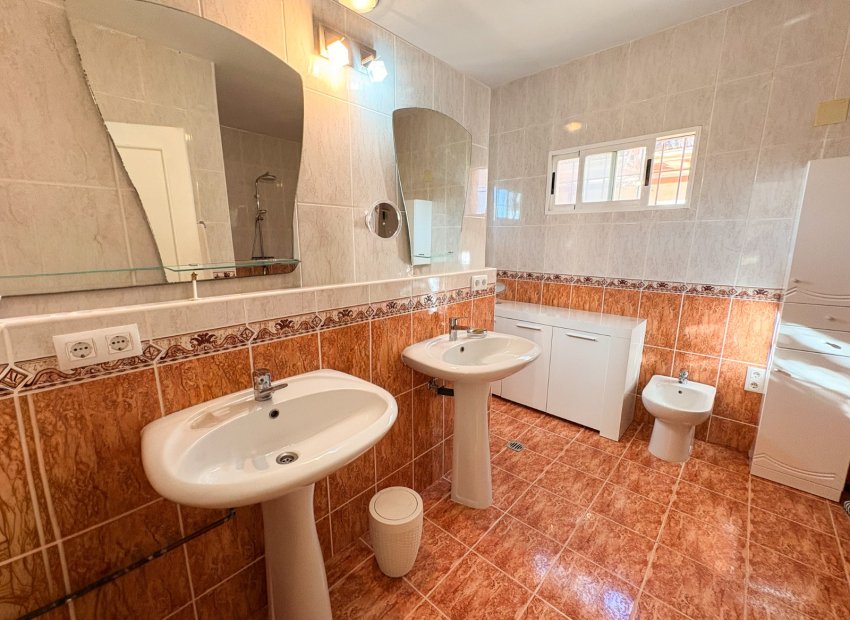 Herverkoop - Country House - Crevillente