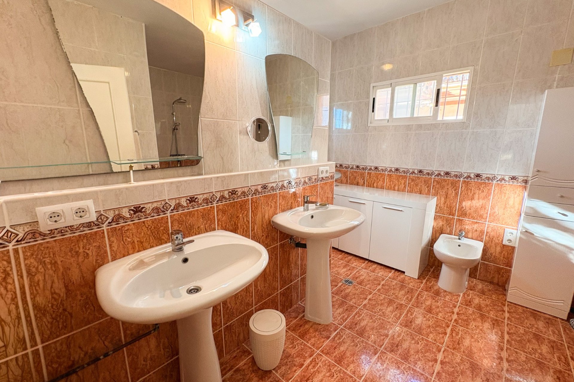 Herverkoop - Country House - Crevillente