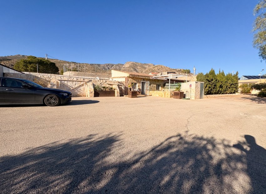 Herverkoop - Country House - Crevillente