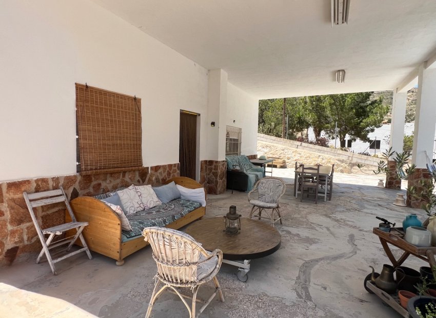 Herverkoop - Country House - Crevillente