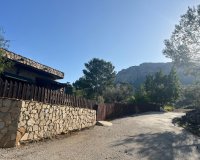 Herverkoop - Country House - Gea Truyols - Gea y Trujols