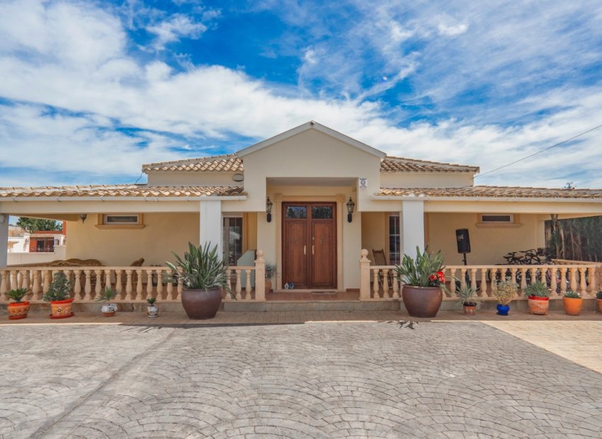 Herverkoop - Country House - Heredades - Heradades