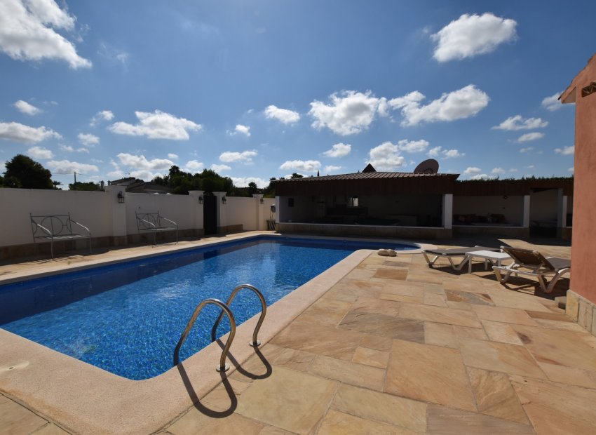 Herverkoop - Country House - Heredades - Heradades