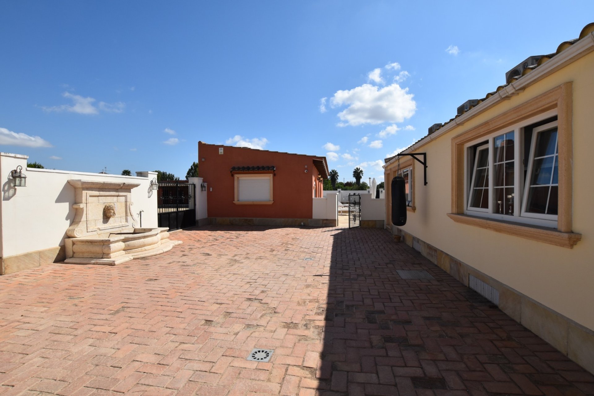 Herverkoop - Country House - Heredades - Heradades