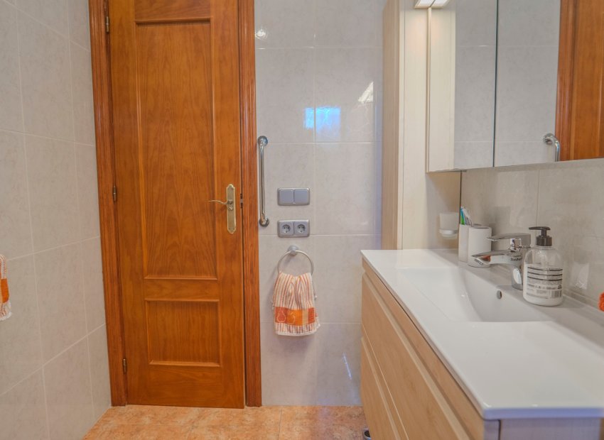 Herverkoop - Country House - Orihuela - San Bartolome