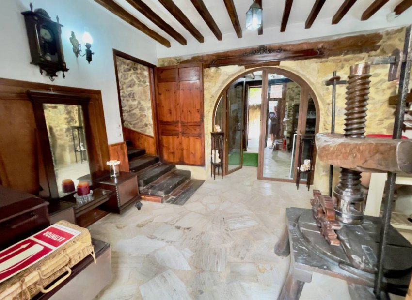 Herverkoop - Country House - Orihuela