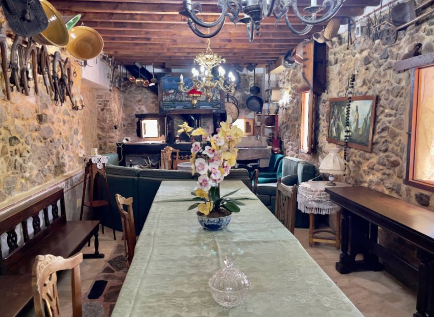 Herverkoop - Country House - Orihuela