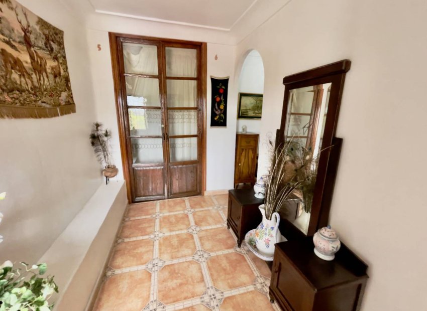 Herverkoop - Country House - Orihuela