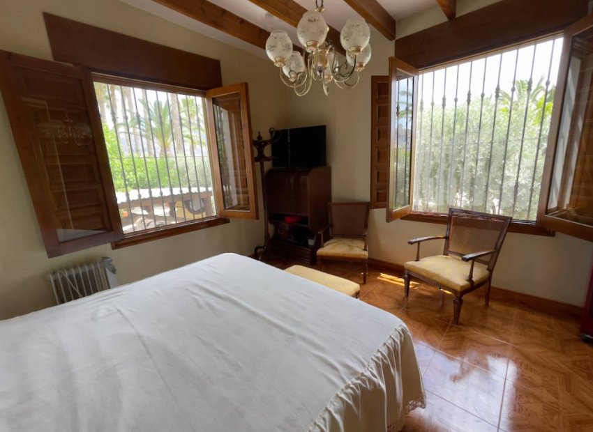 Herverkoop - Country House - Orihuela