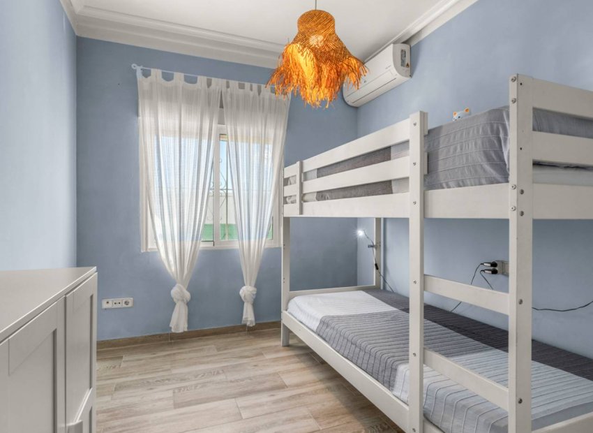 Herverkoop - Country House - Rafal