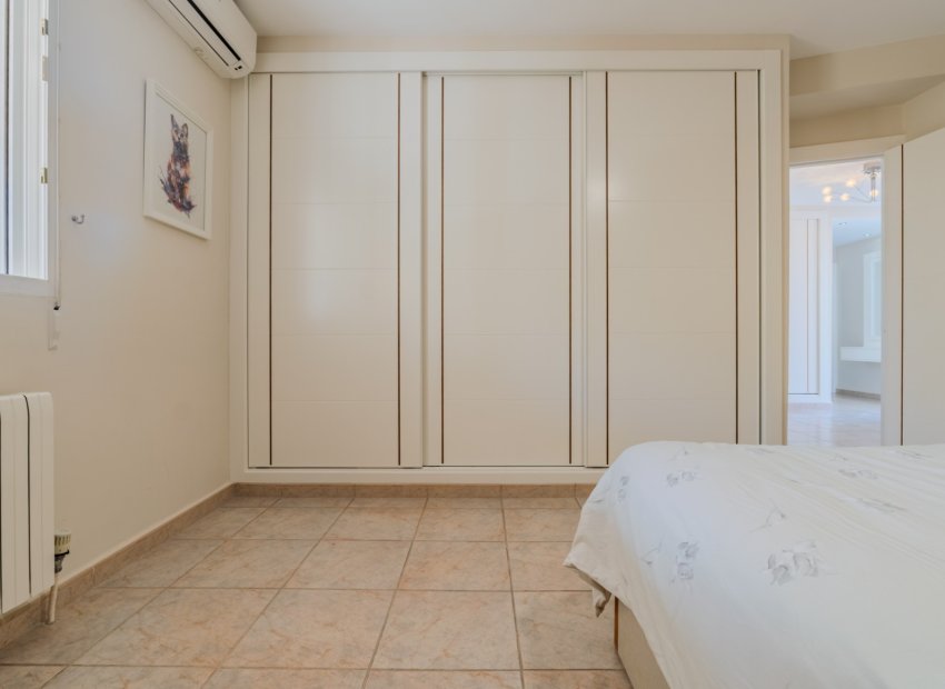 Herverkoop - Country House - San Miguel de Salinas - Torremendo