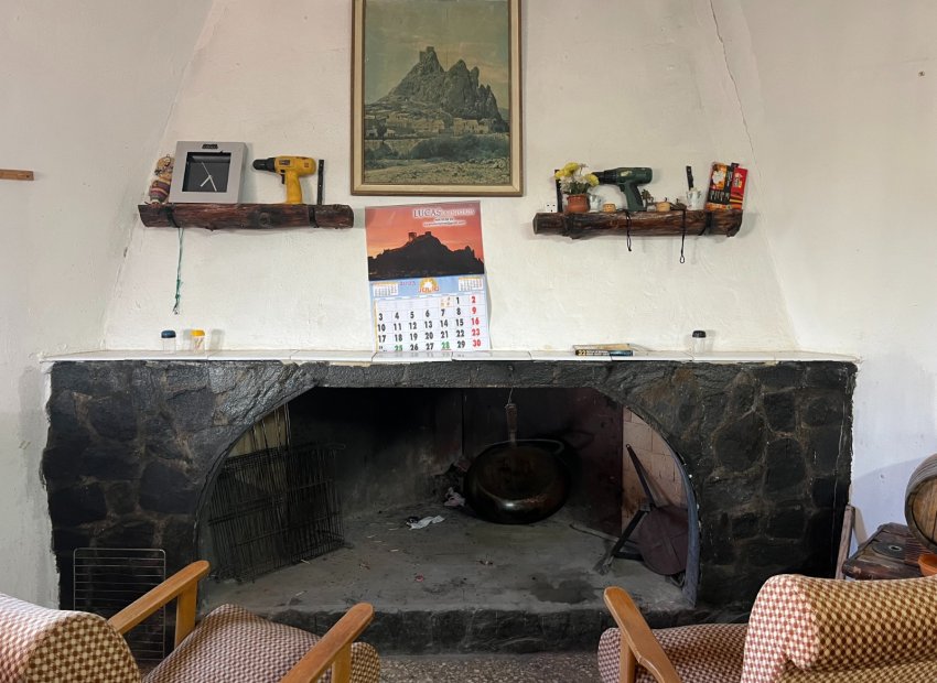 Herverkoop - Country House - Sax