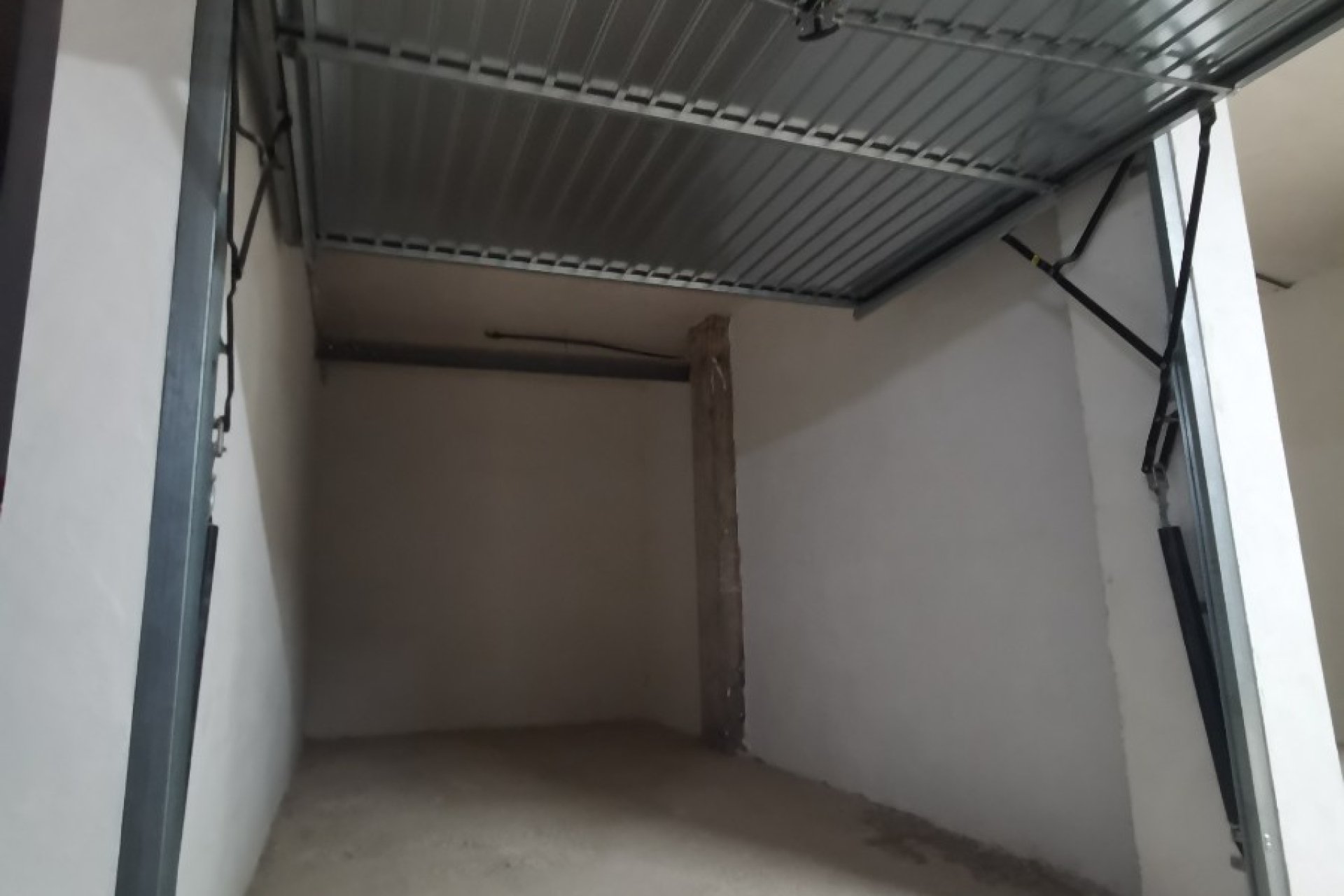 Herverkoop - Garage - Orihuela Costa - Playa Flamenca