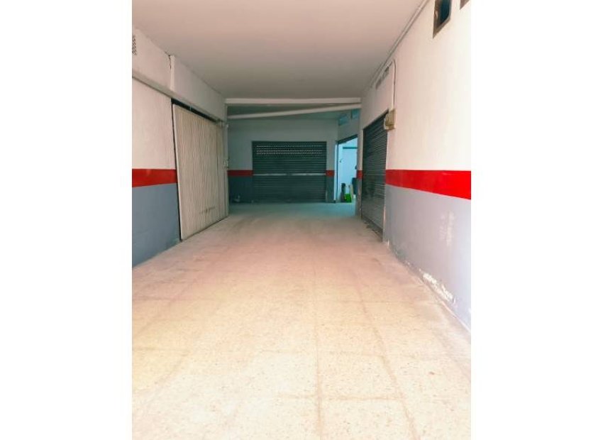 Herverkoop - Garage - Villajoyosa - town