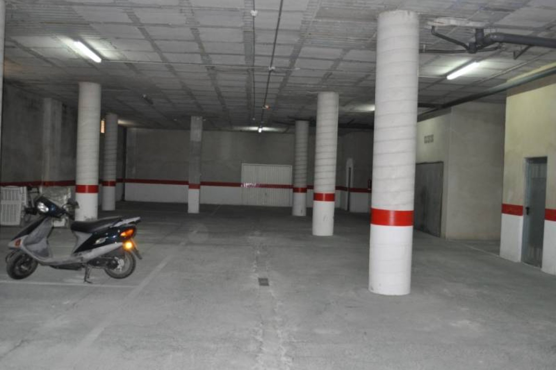 Herverkoop - Garage - Villajoyosa - Varadero/ Estudiantes beach