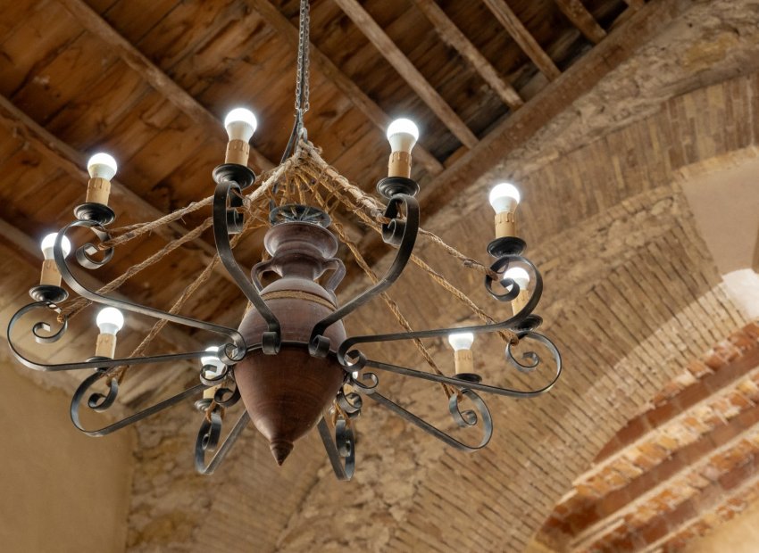 Herverkoop - Others - Castalla