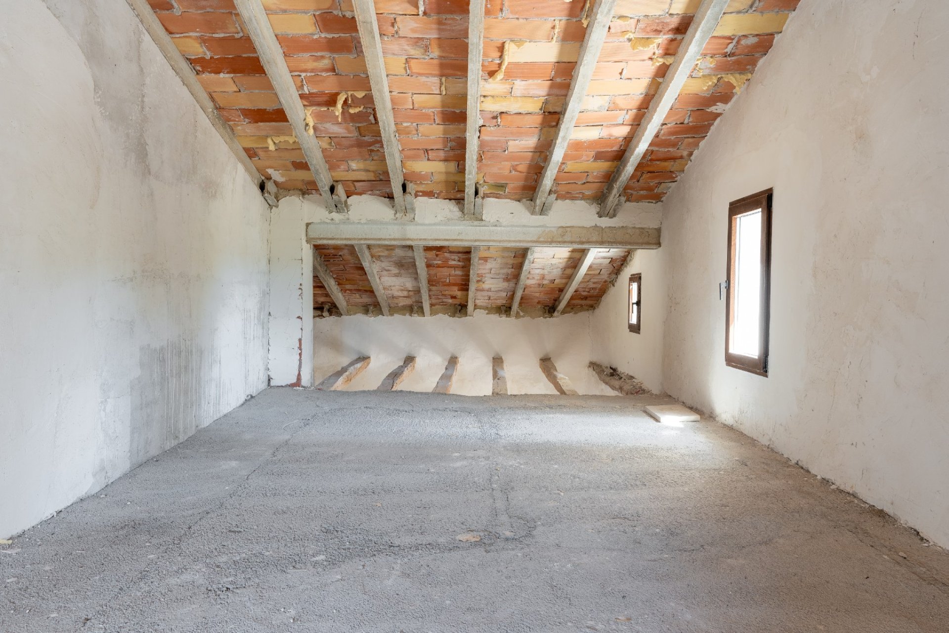 Herverkoop - Others - Castalla