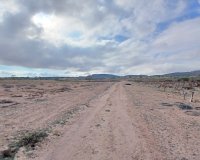 Herverkoop - Perceel / Grond - Yecla