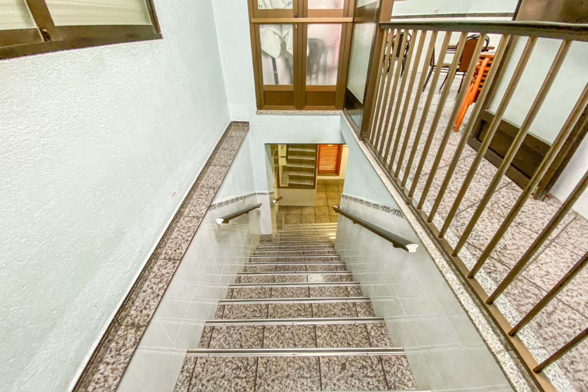 Herverkoop - Reclame - Águilas - Center