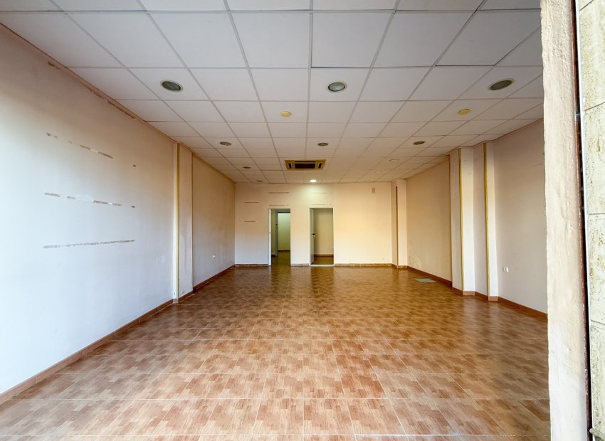 Herverkoop - Reclame - Águilas - Paseo Parra