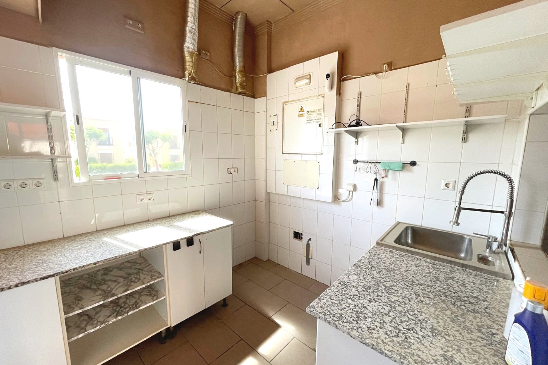 Herverkoop - Reclame - Algorfa - La finca Golf