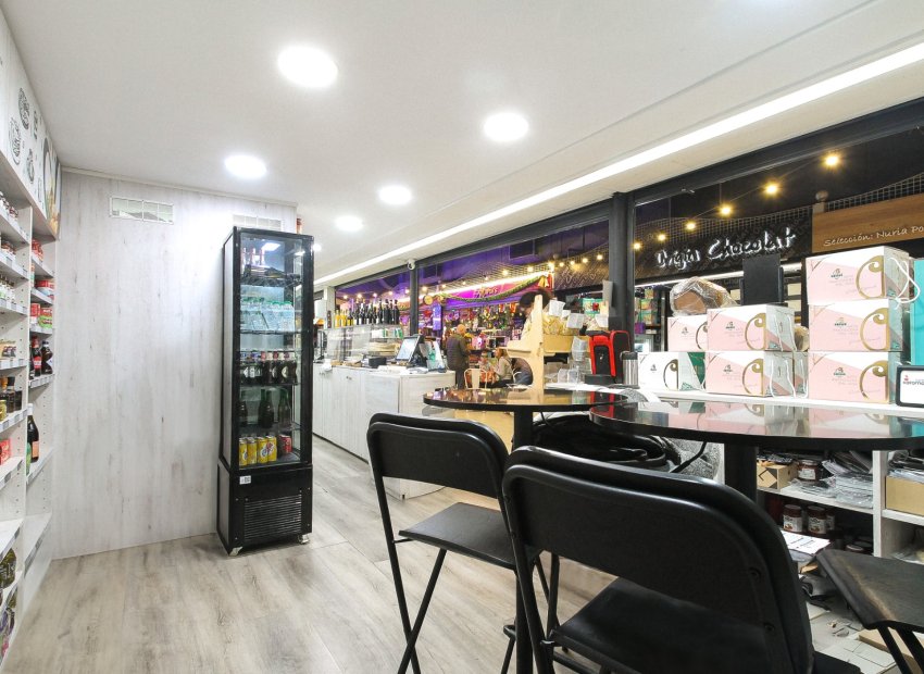 Herverkoop - Reclame - Alicante - Center