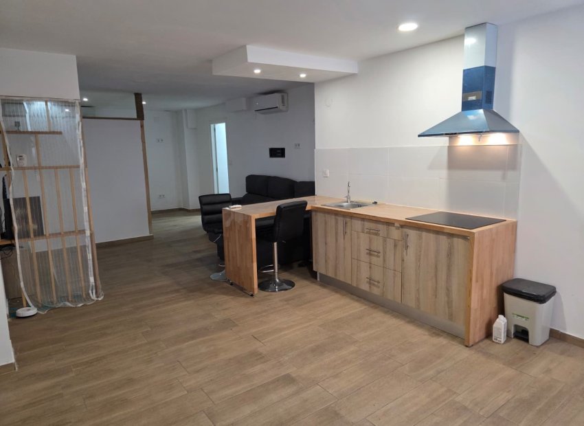 Herverkoop - Reclame - Alicante - Centro