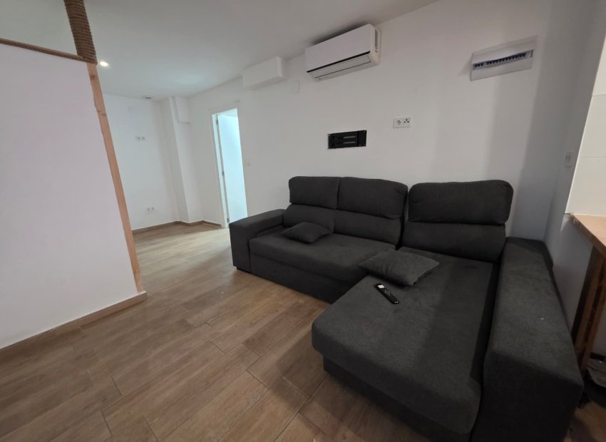 Herverkoop - Reclame - Alicante - Centro