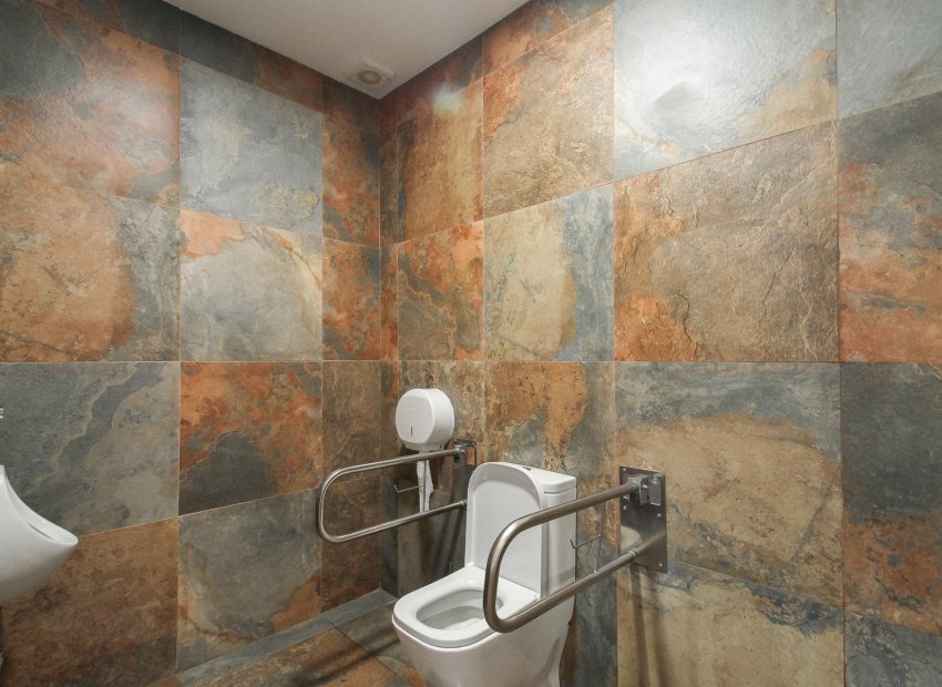 Herverkoop - Reclame - Alicante - Playa San Juan