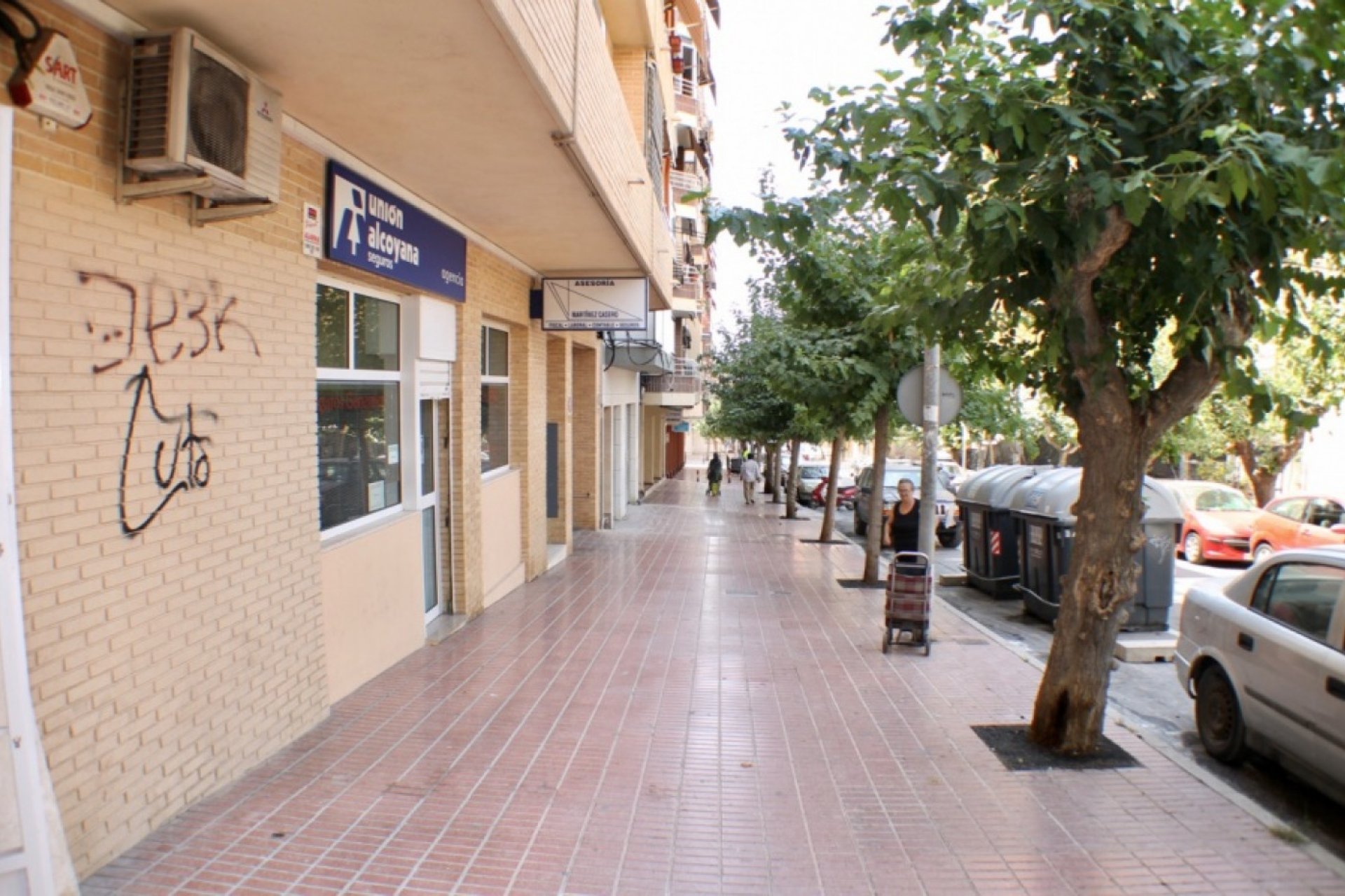 Herverkoop - Reclame - Benidorm - Colonia Madrid