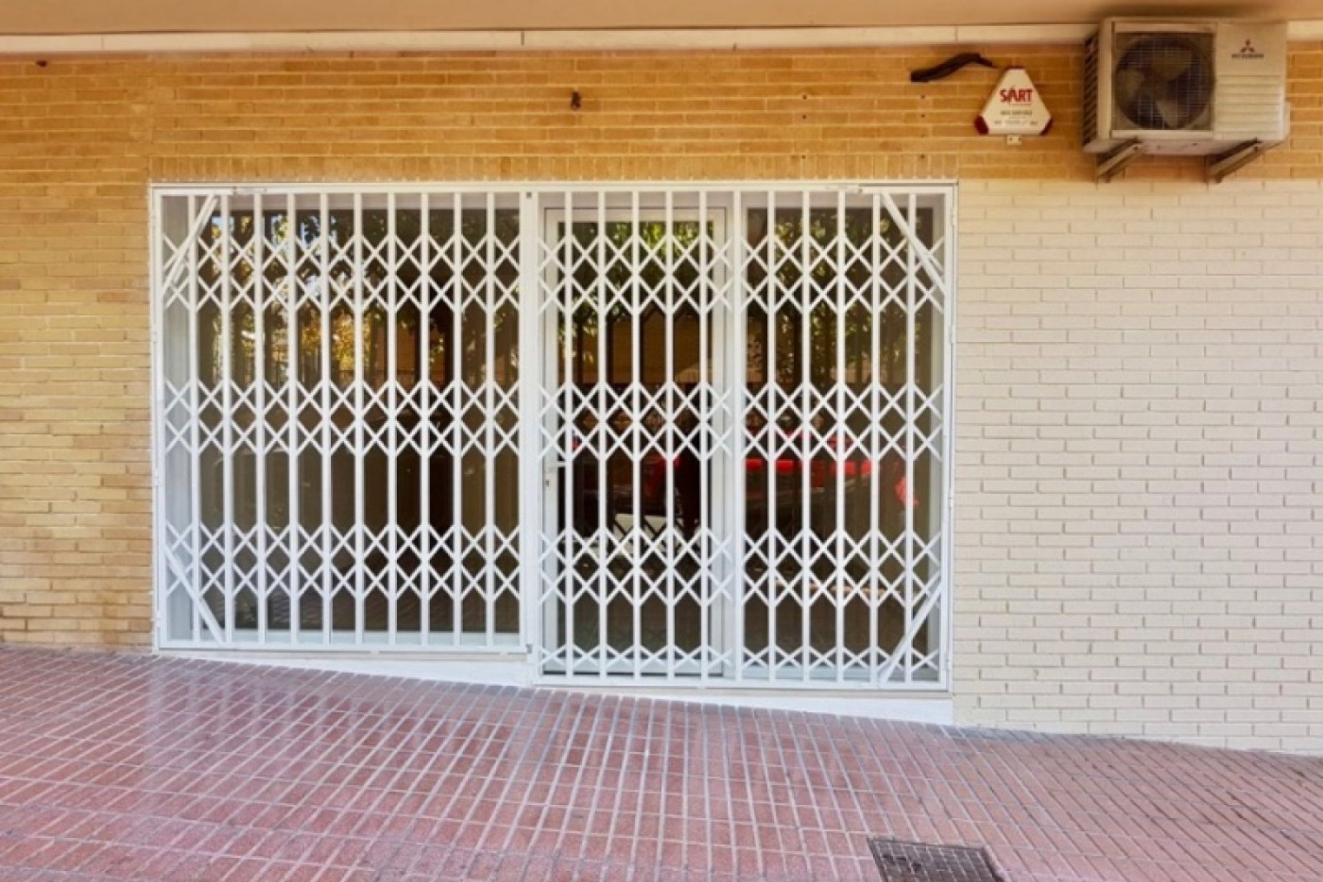 Herverkoop - Reclame - Benidorm - Colonia Madrid