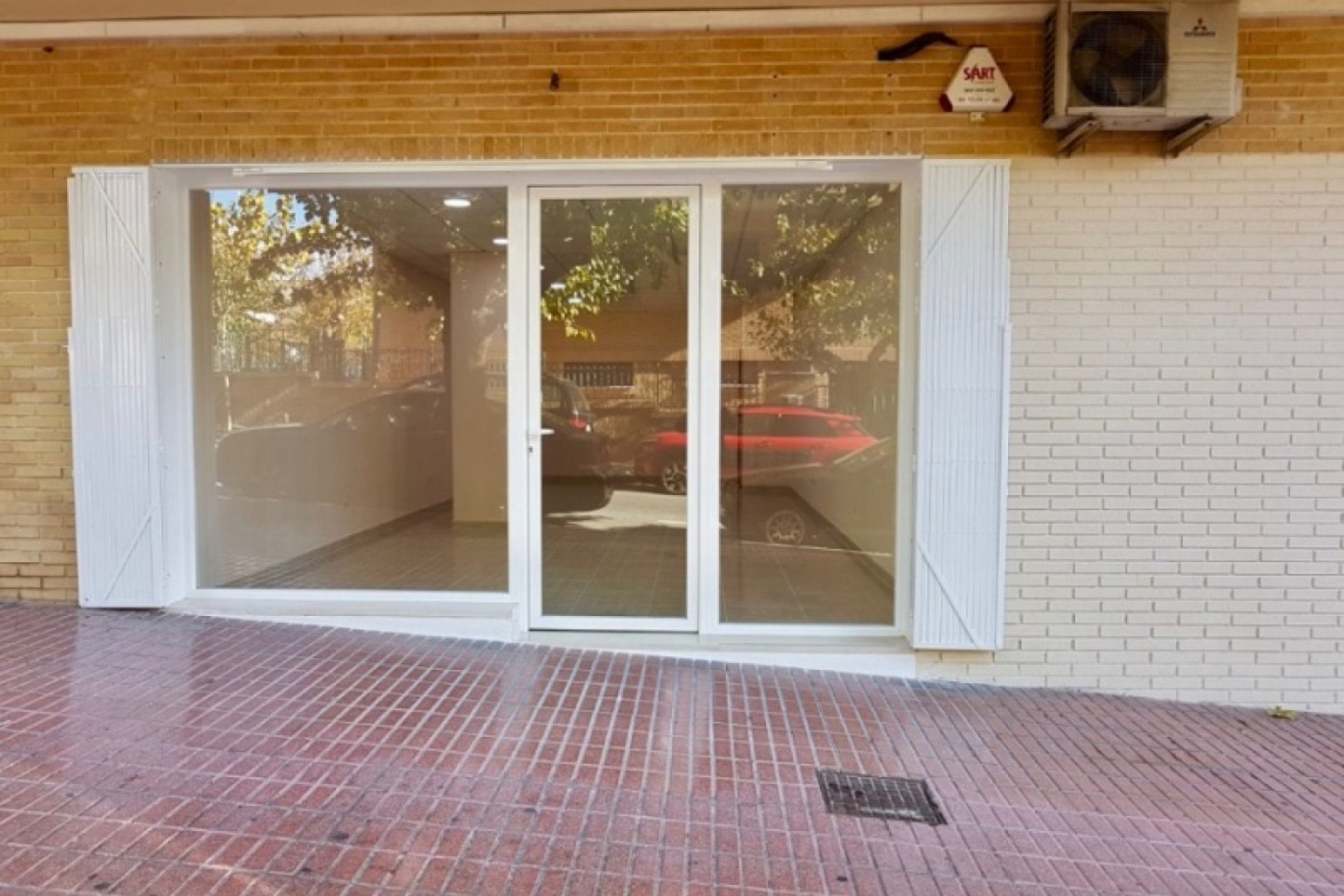 Herverkoop - Reclame - Benidorm - Colonia Madrid
