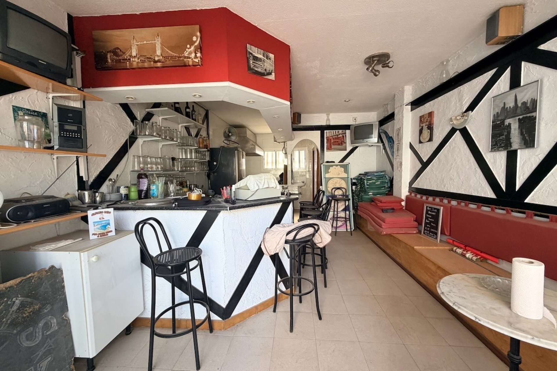 Herverkoop - Reclame - Benidorm - Levante