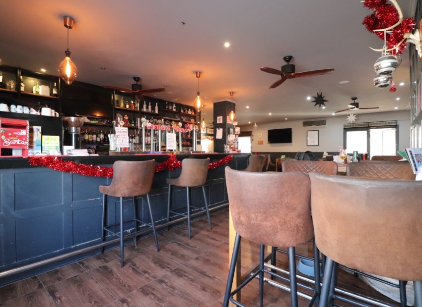 Herverkoop - Reclame - Ciudad Quesada - Doña Pepa