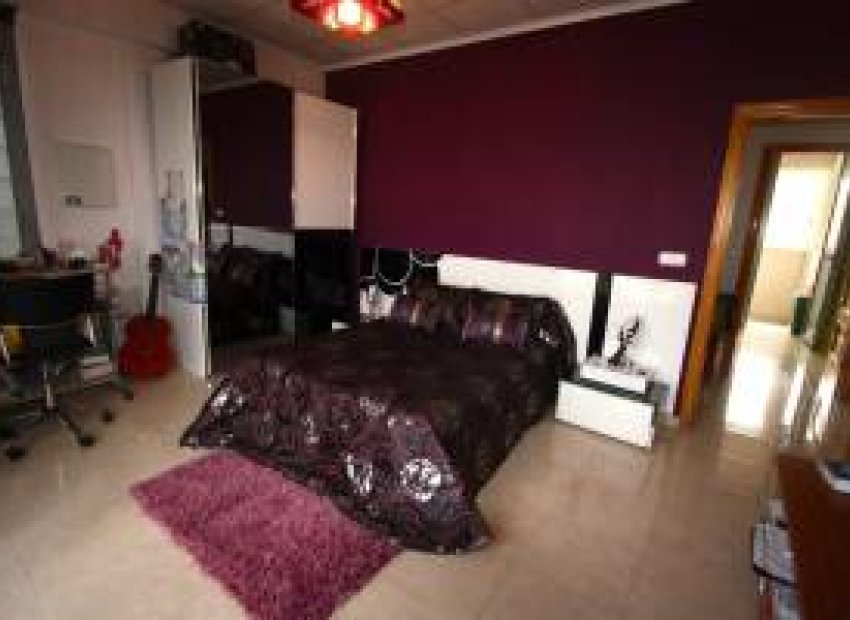 Herverkoop - Reclame - Ciudad Quesada