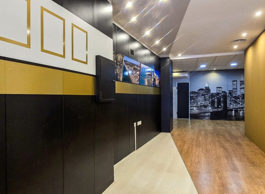 Herverkoop - Reclame - Guardamar del Segura - Center