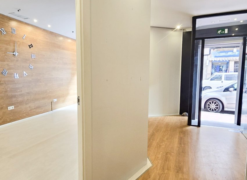 Herverkoop - Reclame - Guardamar del Segura - Center