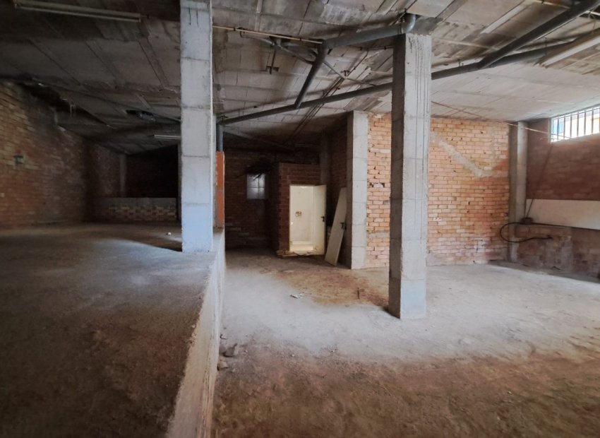 Herverkoop - Reclame - Los Alcázares - Center