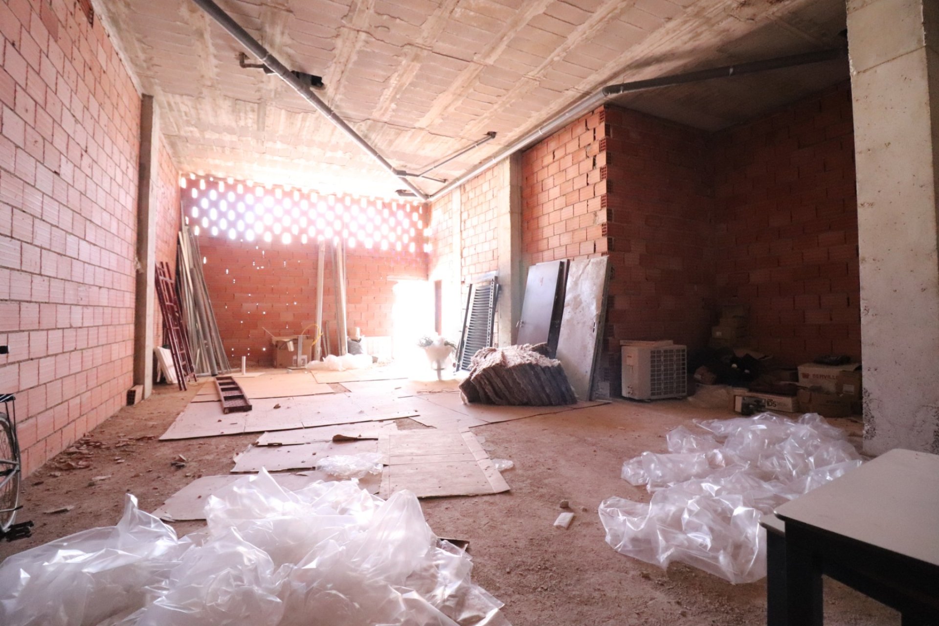 Herverkoop - Reclame - Los Montesinos - Laguna Green