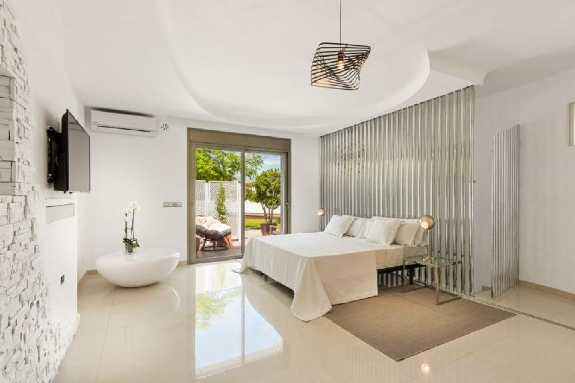 Herverkoop - Reclame - Marbella - Nueva Andalucía