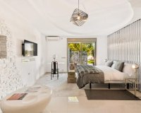 Herverkoop - Reclame - Marbella - Nueva Andalucía