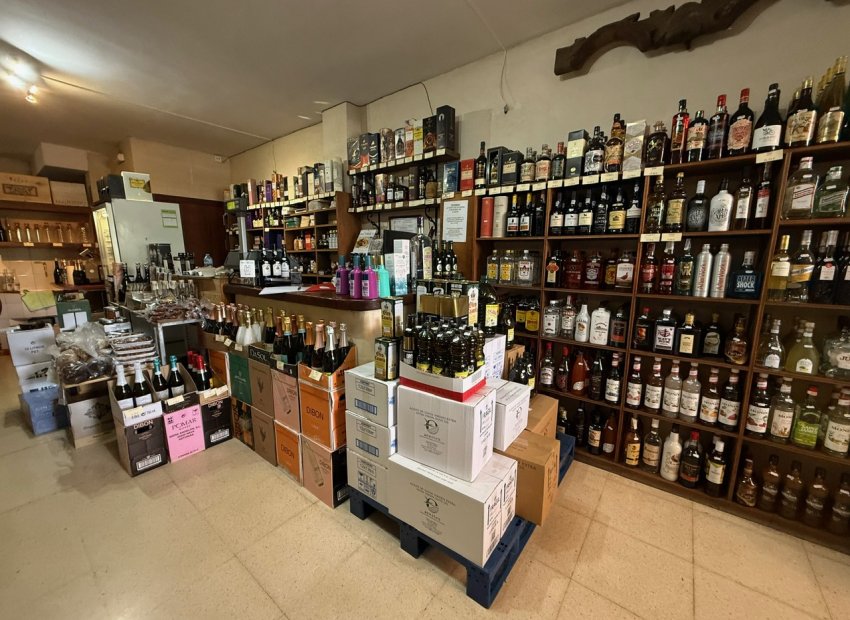 Herverkoop - Reclame - Moraira - Pueblo