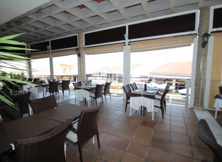 Herverkoop - Reclame - Playa Flamenca