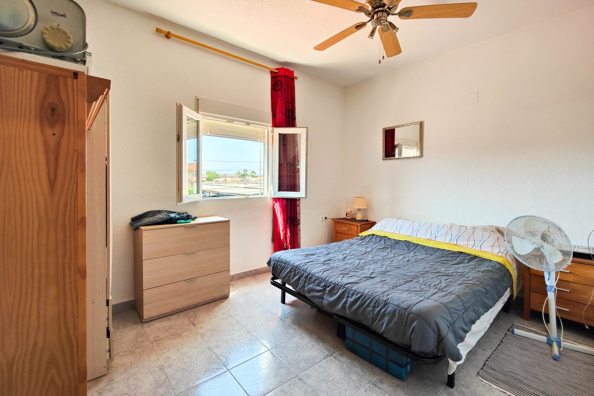 Herverkoop - Reclame - Torrevieia - La Siesta
