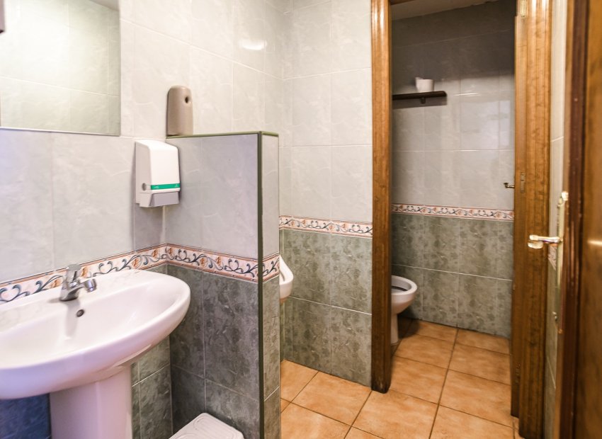 Herverkoop - Reclame - Torrevieia - La Veleta